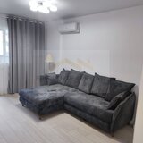 Garsoniera de inchiriat, prima inchiriere, aproape de metrou Berceni